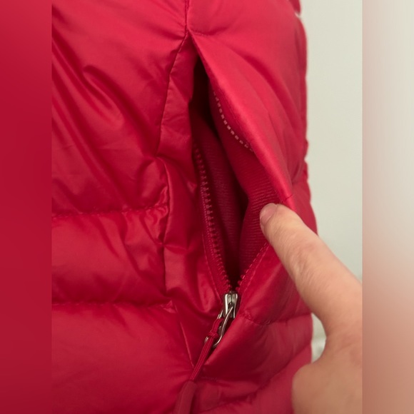 Women’s Nike Down Puffer Vest - Picture 6 of 16